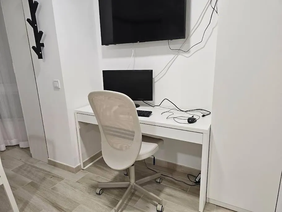 Luxury Apartment 30M From Beach Benalmadena Spain