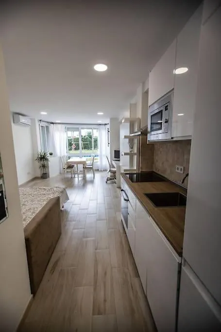 Luxury Apartment 30M From Beach Benalmadena Spain